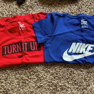 2 Nike women’s Tees